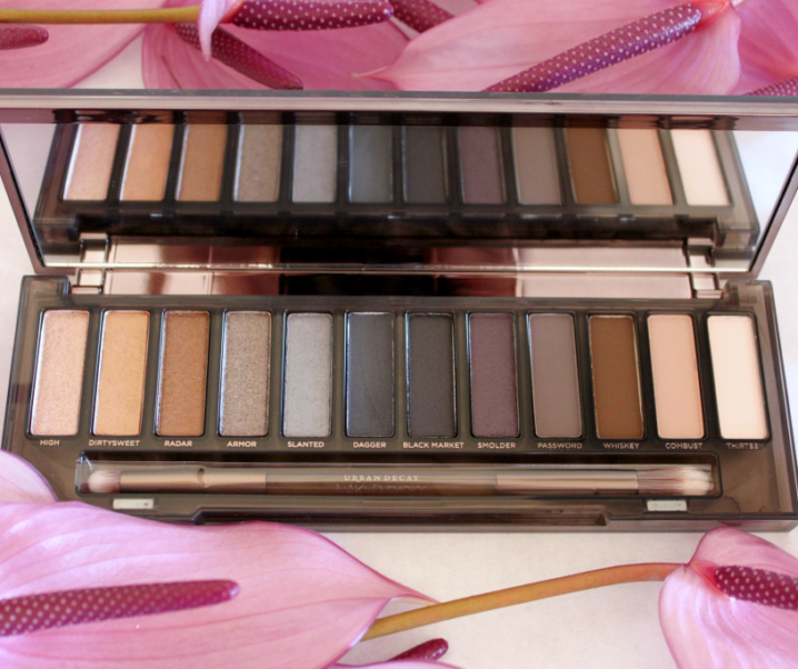 [BEAUTY]: Urban Decay Naked Smoky Palette