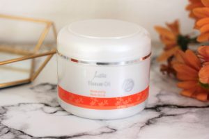 Justine Tissue Oil Body Scrub