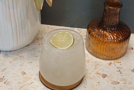 [DRINK]: Moscow Mule Cocktail | #CocktailsWithCassidy
